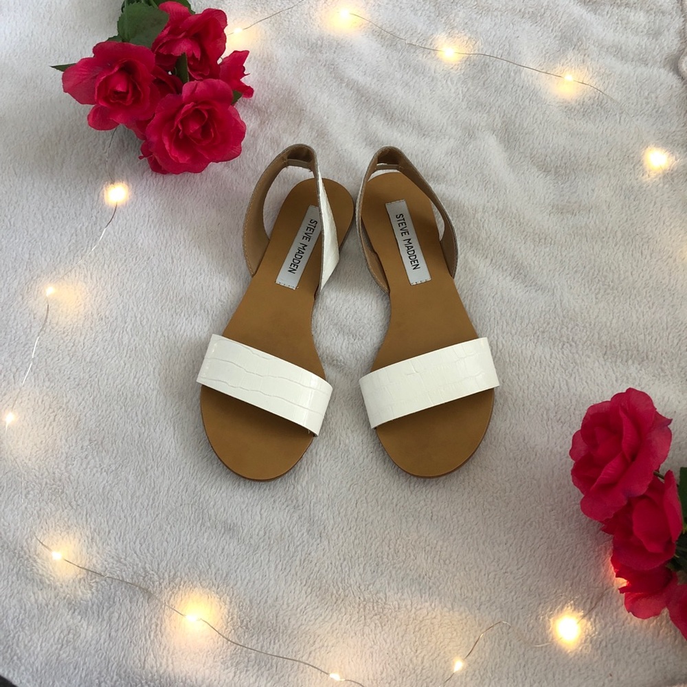Steve Madden white crocodile sandals